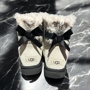 UGG Ltd Edition Cheetah Print Boots Size 8